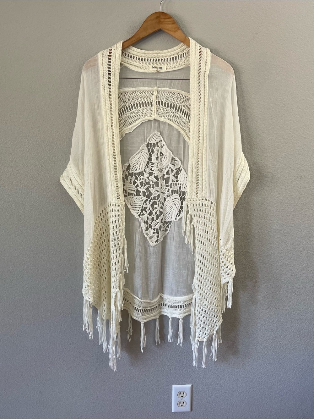 Miracle Cream Open Front Kimono Cardigan Crochet Fringe Size M/L